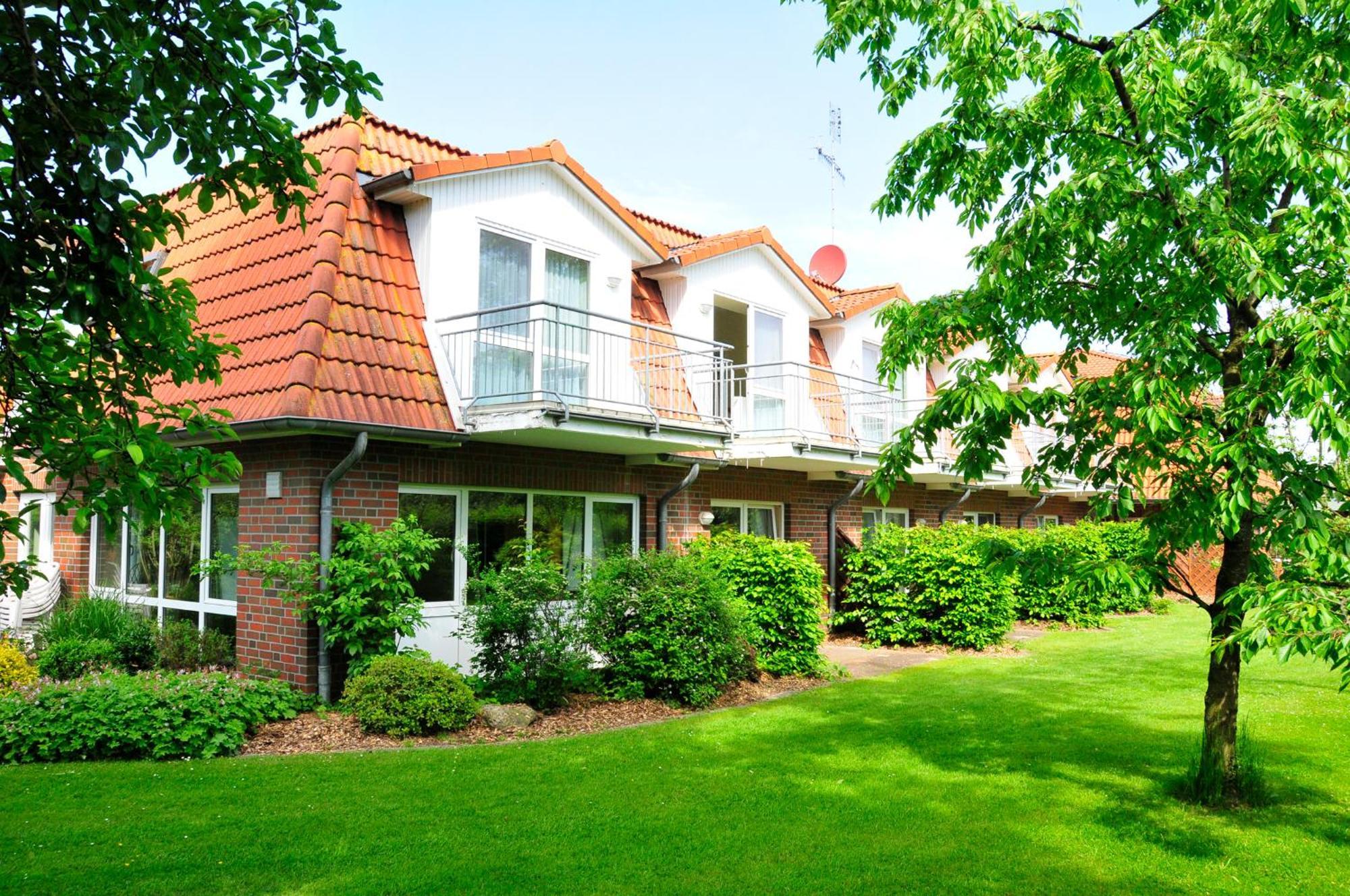 Hotel & Restaurant Zum Deutschen Hause Kirchhatten Exteriér fotografie